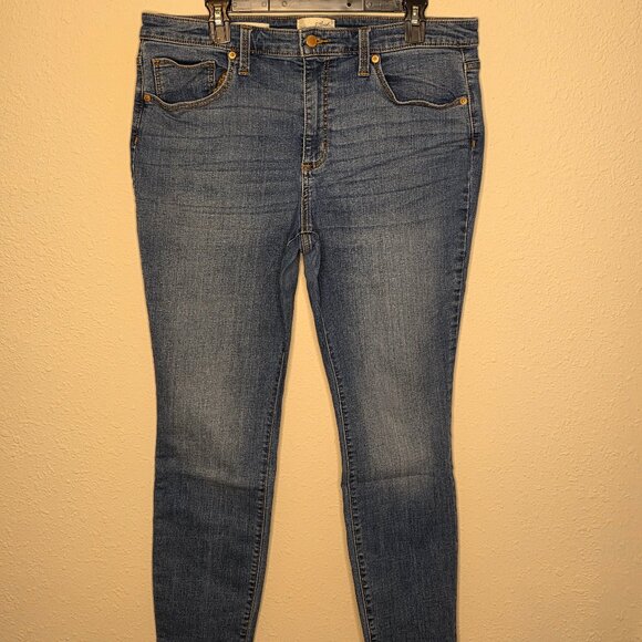 Universal Thread Denim - Universal Thread Women's High Rise Skinny Denim Jeans